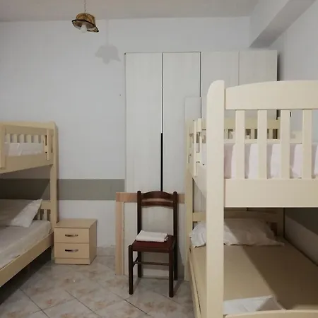 Casa Mia Hostel Avlonya