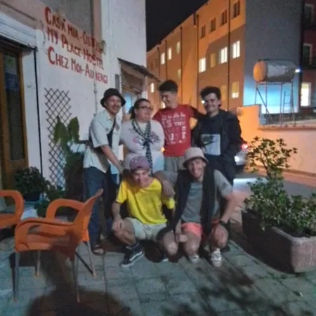 Casa Mia Hostel *